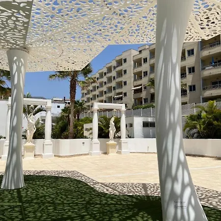 Ocean Garden 2br Climatized Pool & Parking Appartement *