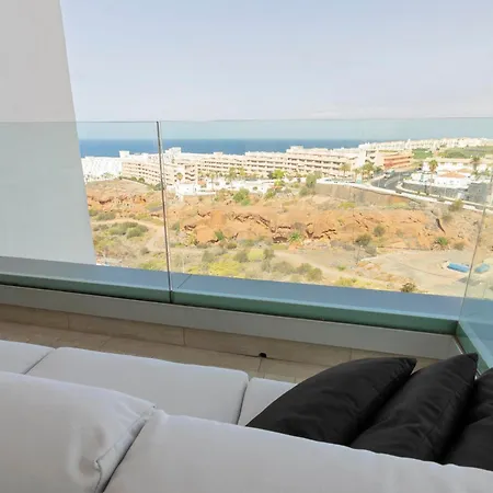 Ocean Garden 2br Climatized Pool & Parking Appartement *
