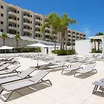 Ocean Garden 2br Climatized Pool & Parking דירה אדחה