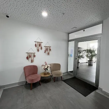 Ocean Garden 2br Climatized Pool&parking