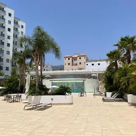 Ocean Garden 2br Climatized Pool&parking