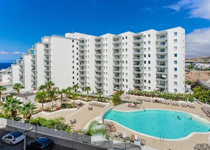 Ocean Garden 2br Climatized Pool & Parking Apartamento