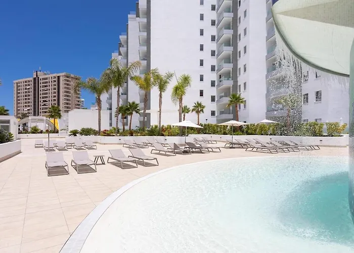 아파트 Ocean Garden 2br Climatized Pool & Parking *